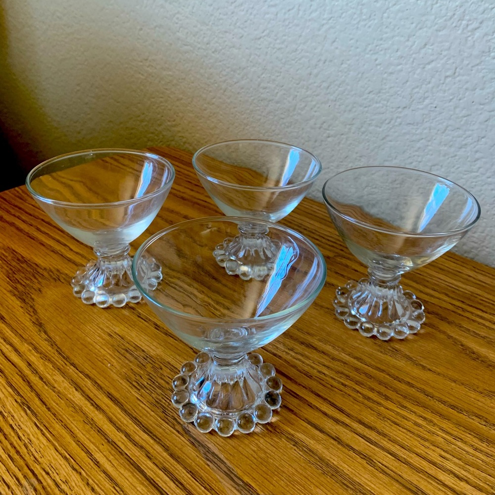 16 boopie champagne glasses